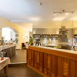 Otel Stadthotel Kramer Villach