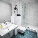 Otel Stadthotel Kramer Villach