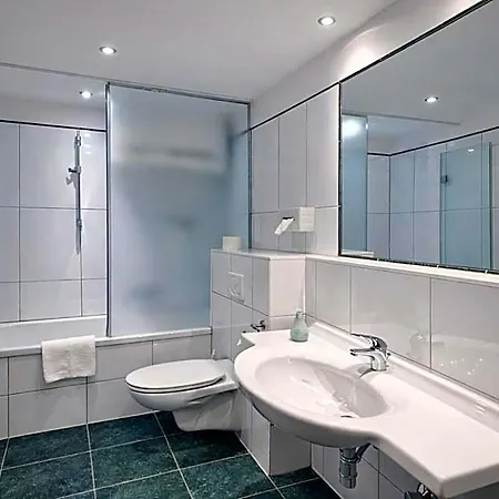 Stadthotel Kramer Отель Филлах