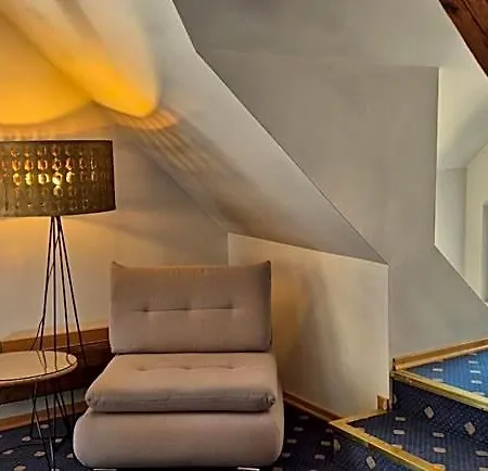 Stadthotel Kramer Отель Филлах