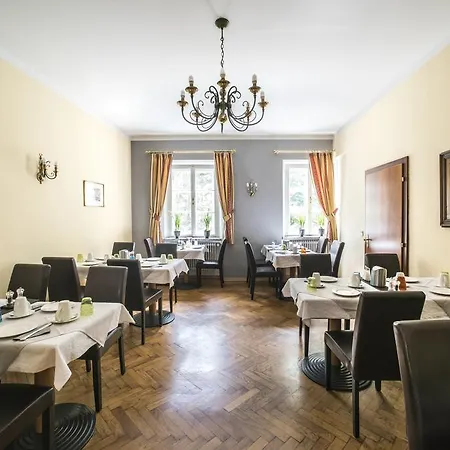 Stadthotel Kramer 3*