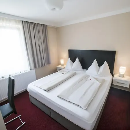 Stadthotel Kramer Otel 3*